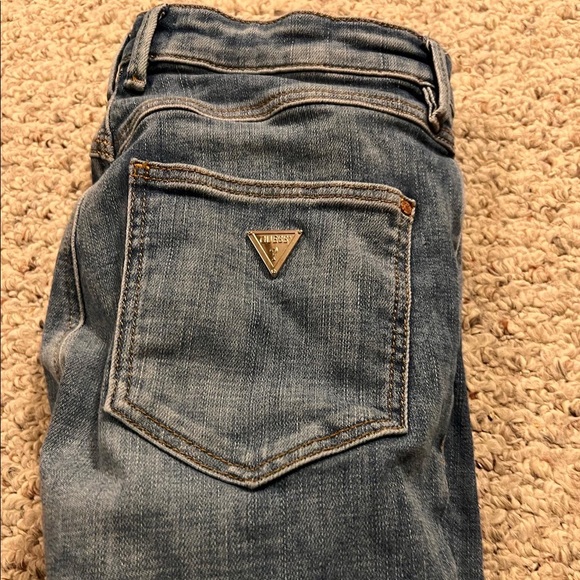 Guess Jeans - Picture 4 of 4
